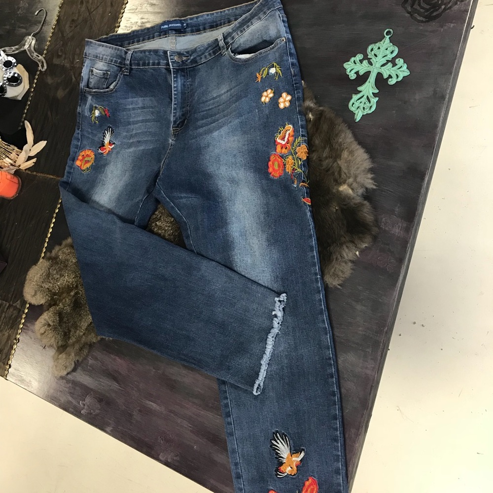 Women’s Jeans plus size 24 $18